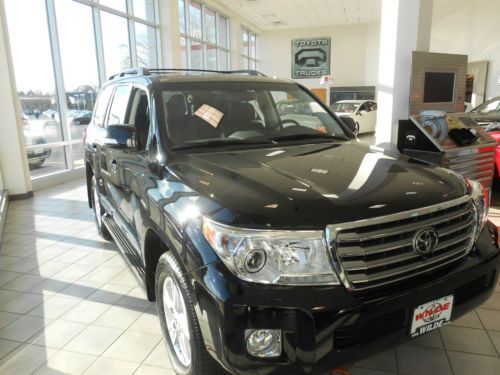 2013 toyota land cruiser base sport utility 4-door 5.7l