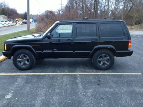 1998 jeep cherokee classic, 4x4, 4.0 blk/blk w/leather! amazing eye appeal!