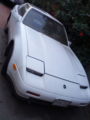1988 nissan 300zx t-top coupe 2-door 3.0l