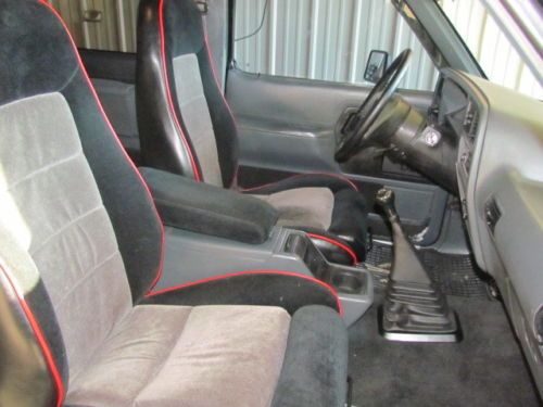 1990 Ford Bronco II XLT Sport Utility 2-Door 2.9L, US $12,900.00, image 15