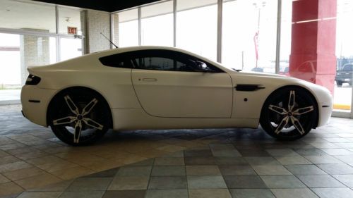 2007 aston martin v8 vantage base hatchback 2-door 4.3l