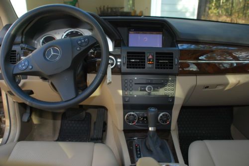 Mercedes GLK350 - only 5,000 miles!, image 3