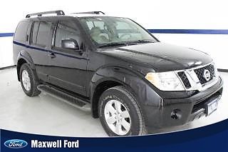 11 nissan pathfinder sv, great 3 row suv, plenty of room for the family, 1 owner