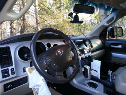 Tundra crewmax 4x4, image 9