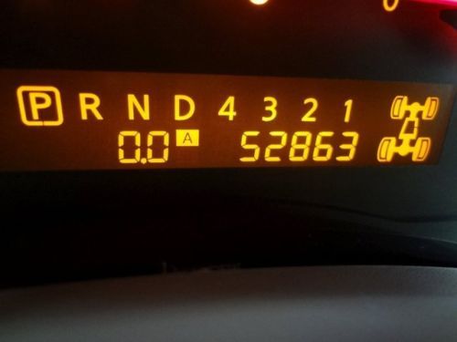 SUV 5.6L 4x4 One owner Clean Low miles Garage kept Excellent condition, image 4