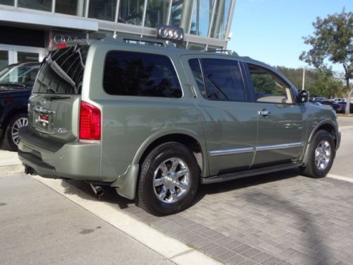 SUV 5.6L 4x4 One owner Clean Low miles Garage kept Excellent condition, image 13