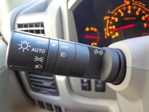 SUV 5.6L 4x4 One owner Clean Low miles Garage kept Excellent condition, image 39