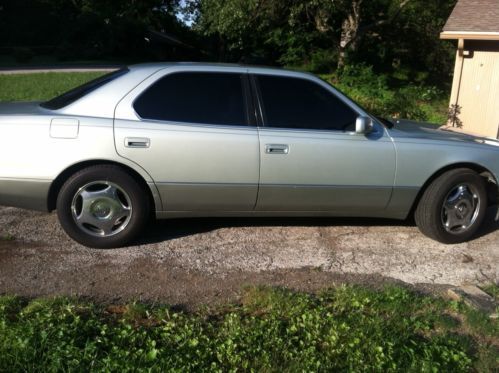 1998 lexus ls400   very clean -remote start