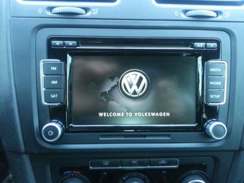 2012 Volkswagen Golf TDI Hatchback 2-Door 2.0L, image 2