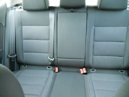 2012 Volkswagen Golf TDI Hatchback 2-Door 2.0L, image 16
