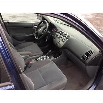 2005 Honda Civic Hybrid Sedan 4-Door 1.3L, image 2