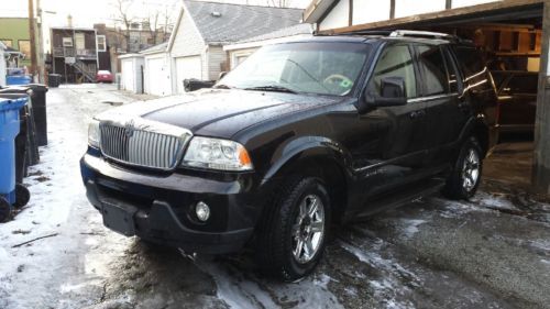 Kitty hawk edition suv with embroidered black leather seats