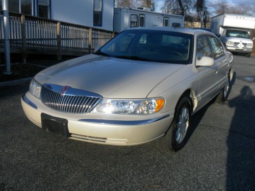 2002 lincoln continental sedan 4-dr 4.6l clean car, great shape, no reserve!