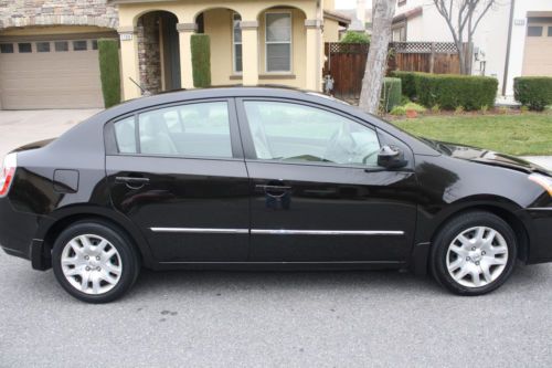 2010 nissan sentra base sedan 4-door 2.0l