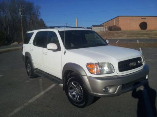 2004 white toyota sequoia sr5 sport utility 4-door 4.7l