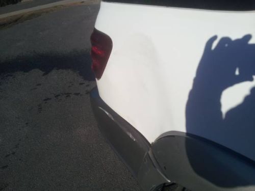 2004 White Toyota Sequoia SR5 Sport Utility 4-Door 4.7L, image 8