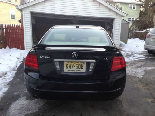 2005 acura tl base sedan 4-door 3.2l