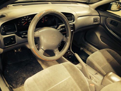 2001 Nissan Altima GXE Sedan 4-Door 2.4L, US $3,195.00, image 2