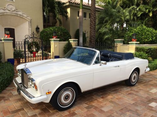 Gorgeous!! - white w/ dark blue top/interior - low miles