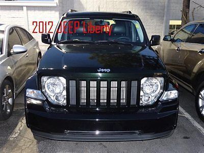 Jeep liberty, immaculate, leather, dark green, 1 owner, clean carfax, call now
