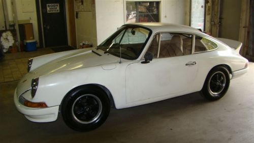 1968 porsche 911s coupe rare find and selling without a reserve set 60  pictures