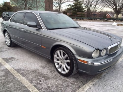 2004 jaguar xj8 in mint condition clean car fax no reserve