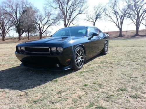 2011 dodge challenger r/t coupe 2-door 5.7l