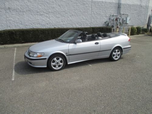 Convertible leather interior low miles