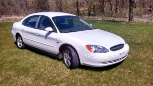 2000 ford taurus