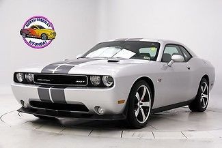 12 srt8 8k mi navigation sunroof heated leather seats warranty