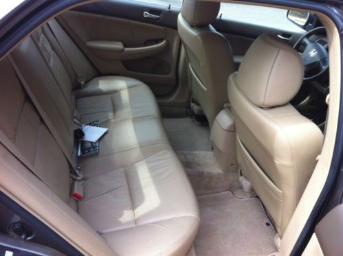 2007 Honda Accord Ex. Gray. 4 door.  well mentained. run and drive smooth., image 2