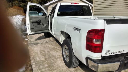 4x4 Work Truck - Auto/Reg Cab, image 4