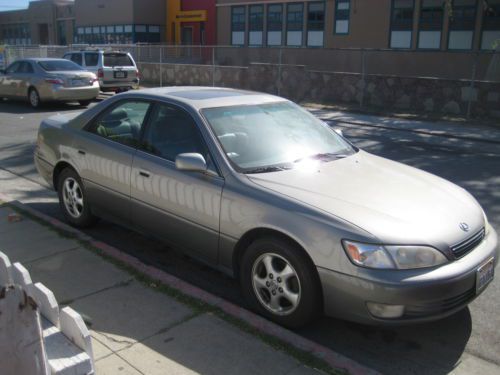 1999 lexus es300 base sedan 4-door 3.0l