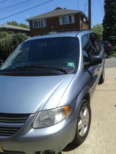 2006 dodge grand caravan sxt mini passenger van 4-door 3.8l