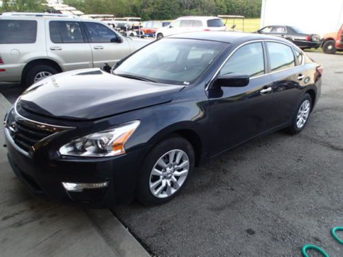 2013 nissan altima s, salvage, damaged, wrecked, runs and drives,