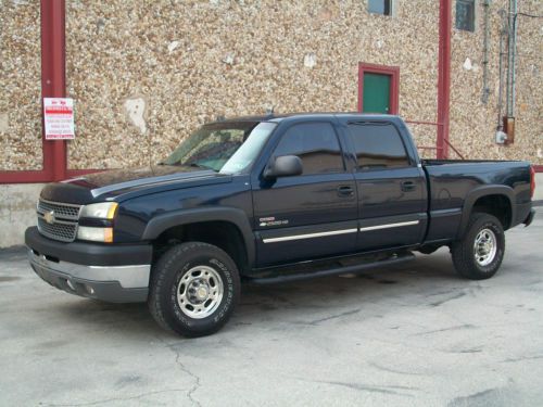 2005 chevrolet silverado 2500 hd lt crew cab pickup 4-door 6.6l diesel