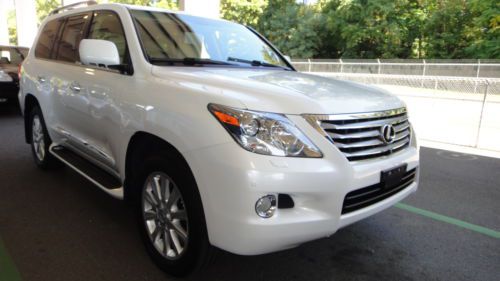 2009 lexus lx570 crystal white navi prestine 37k miles no reserve