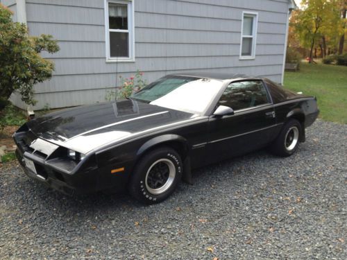 1984 chevrolet camaro sport coupe 2-door 2.8l