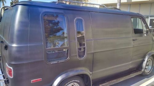 Custom 1977 dodge b100 van with gullwing door