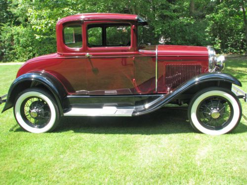 Beautifully restored coupe show car great color combo original drivetrain wow!