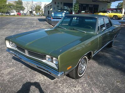 1969 dodge coronet 4 door automatic 318 v8 factory air condition 56000 miles