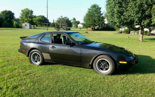 1983 porsche 944 base coupe 2-door 2.5l with lsd transaxle m220