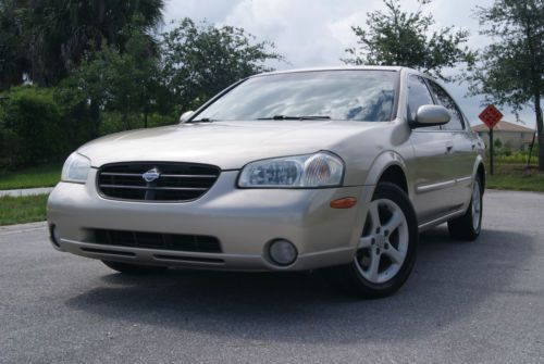 2001 nissan maxima ~~~no reserve~~~great condition
