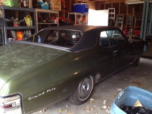 1968 pontiac grand prix with a 428 big block engine