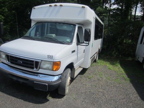 2006 ford e-450 super duty base cutaway van 2-door 6.8l (#1088)