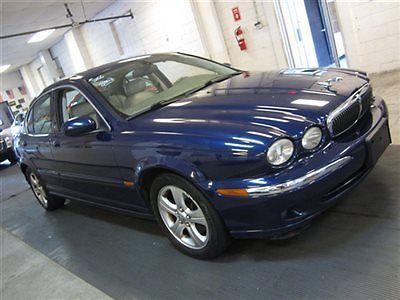 Super sharp (( 3.0l v6...pwr mnroof...alloys...loaded ))no reserve