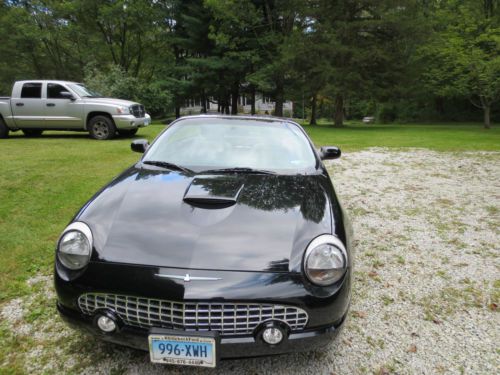 2005 ford thunderbird 50th anniversary edition convertible 2-door 3.9l