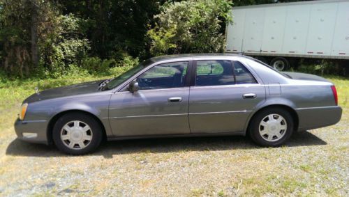 2005 cadillac deville  sedan 4-door 4.6l