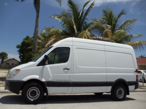 07 dodge sprinter 2500 high top diesel!! fla trucks!!