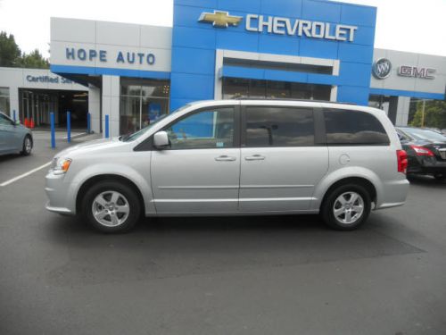 2012 dodge grand caravan sxt